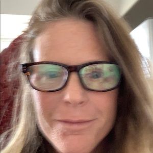 Meet your Posher, Carol